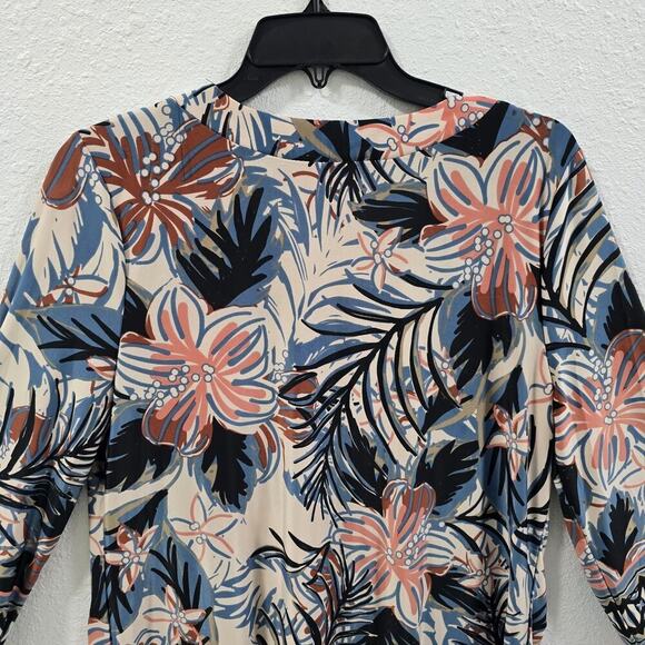 Beach Break 3/4 Sleeved, beach dress with a floral print and a coral-colored M - Picture 11 of 11